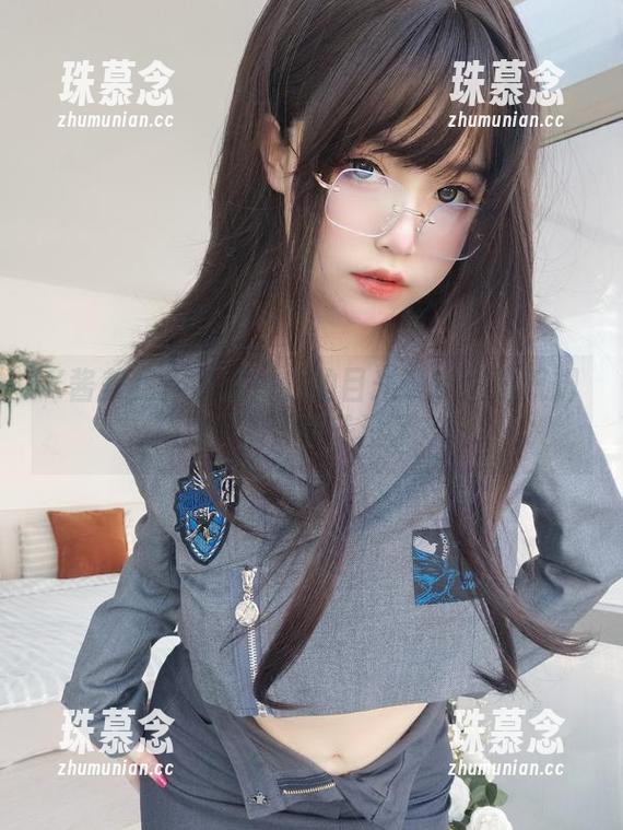 K酱 K酱美足作品集:我的目光锁定了这双脚,抱歉,面子没了!