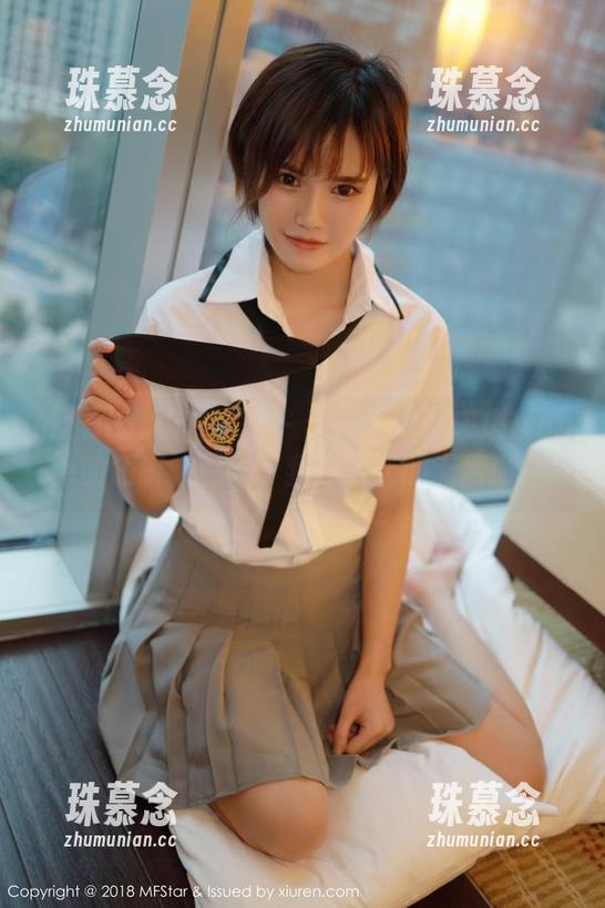 MFStar模范学院-萌琪琪Irene MFStar模范学院 - 这原图中萌琪琪Irene的短裤,触发了我对夏天的无尽向往