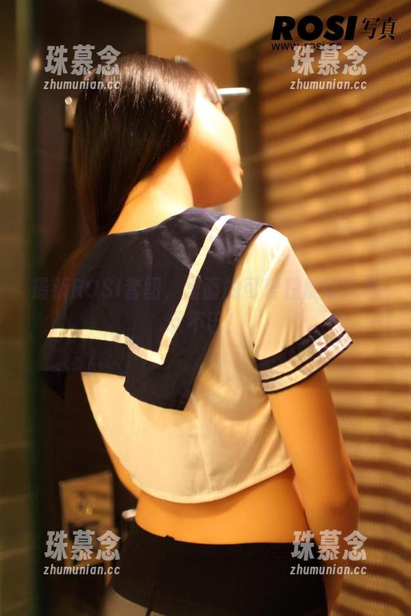 ROSI 最新ROSI套图,里面的可爱程度让人心软不已!