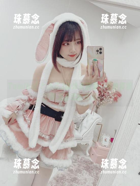 Tomiko(とみこ)的泳衣图集：不怕真相，打破无圣光的束缚。