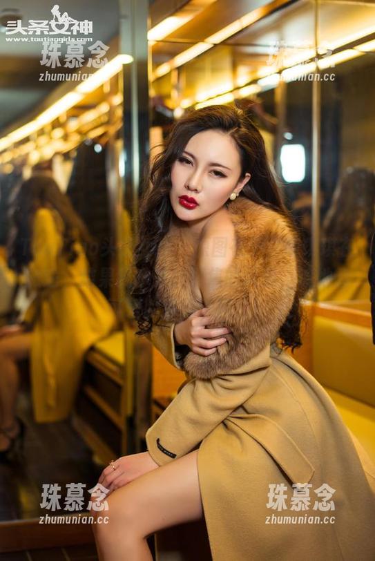 TouTiao头条女神-萌琪琪 TouTiao头条女神 - 原图在手,萌琪琪在旅途,结果我本来要聚焦的风景,被她的可爱脸蛋抢了风头!