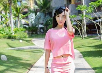 TuiGirl推女郎 - 李七喜的体操服—你敢来一张原图吗？