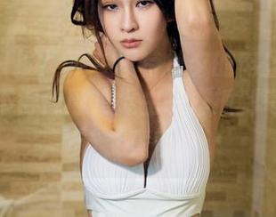 TuiGirl推女郎 - 模特林夕的肉丝高清套图，恨不得像母鸡捉虫一样抓到每一个细节，真香！