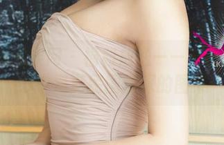 UGirls尤果网 - 福利放送——艾小青在黑纱中漫游民国情深的图集