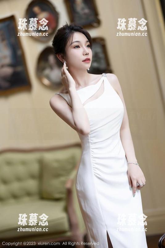 Xiuren秀人网-Yuki鱼儿 Xiuren秀人网 - 想象中的婚纱里有Yuki鱼儿,原图是个迷,资源慢慢品味。