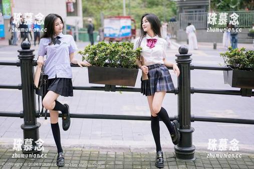 YouMi尤蜜荟 - 粉色作品集的更新，黄歆苑还能再给点什么？