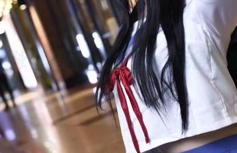 从泳池泳到美图，九曲Jean玩得不亦乐乎！