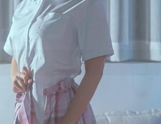 这组黑色美图，云溪溪又来撩我了，感觉在夏天也要想开空调。