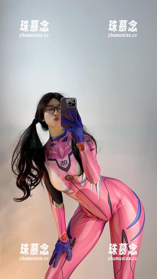 俏妞t 微密圈 - 俏妞t内衣写真集——你绝对想不到的选择,反正我也没想到!