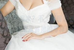 克拉女神 - 死库水？不，杨暖才是我心中的活水，快来欣赏她的写真资源！