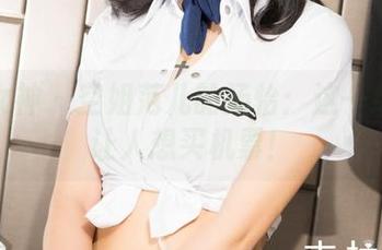 克拉女神 - 空姐范儿的汤怡：这一组写真让人想买机票！