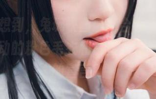 万万没想到，兔玩映画最新合集里居然有如此萌动的粉色毛衣和白丝，果然是春天的宣言？