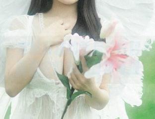 微密圈 - 定制蛋糕的背后：古阿扎的写真图包中隐藏的日常奇遇
