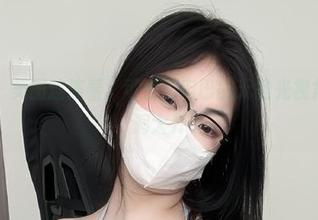 微密圈 - 美图连连看，可爱的肉巴的无圣光视角让我脑洞大开