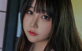 咔喵KANEKO职业装变身记：cos界的新时尚图包发布