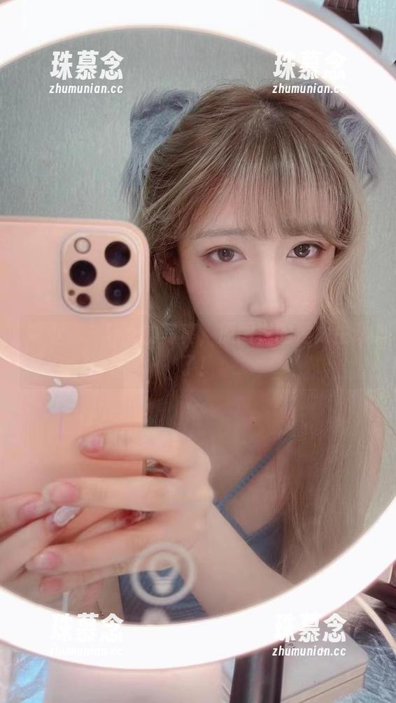 啾小妍：猫女的写真，原图真的是太生动了！