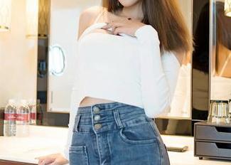 嗲囡囡 - 女孩的私房拍摄，江念鱼的图包里满载白日梦…
