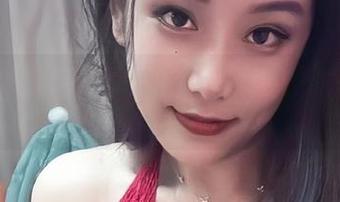 微密圈 - 别再盲目下载了，先瞧瞧奶雯的丝袜图再说！