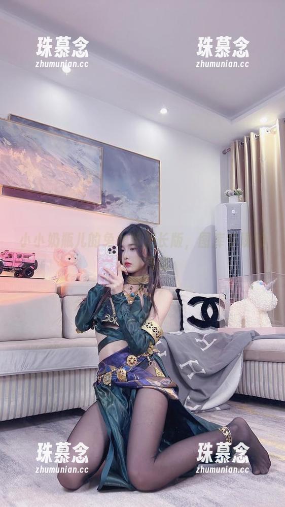 小小奶瓶儿的兔女郎加长版，图库乍现的轻奢气息