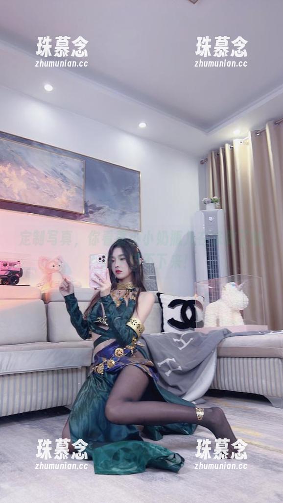 定制写真，你看看小小奶瓶儿在家做了啥？完全停不下来！