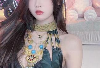 小小奶瓶儿的棉袜写真，追逐着每一个萌点的图集！