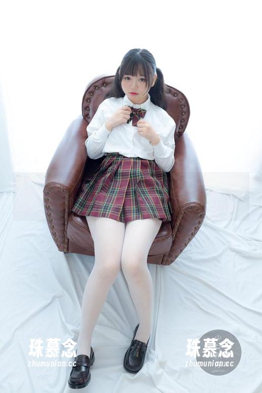 少女秩序-小葵 少女秩序 - 无圣光意味无限可能——小葵的天台写真带你解闷!