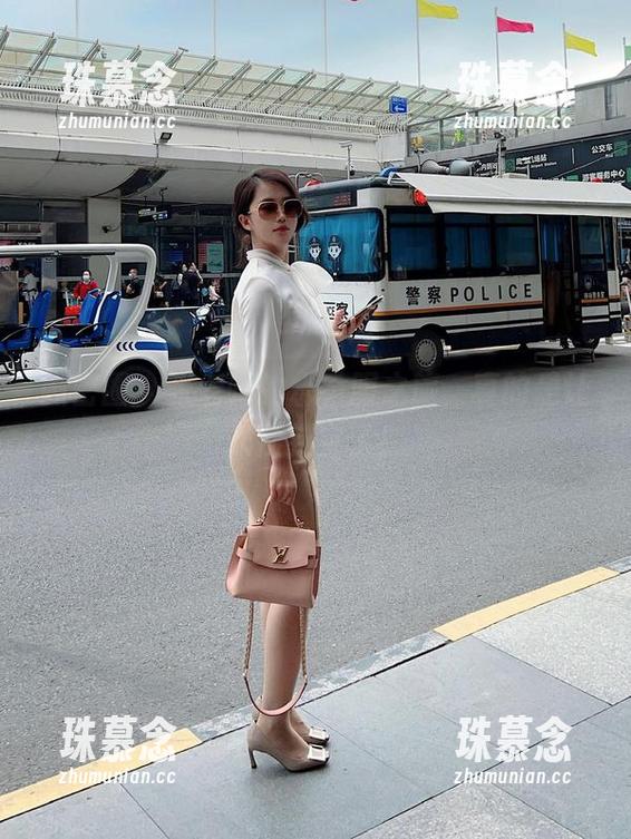 张老师 微密圈 - 张老师的水手服之旅,真的是让人捡到宝了!