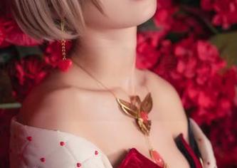 弥音音ww奔放于浴缸：精选的水波荡漾合集