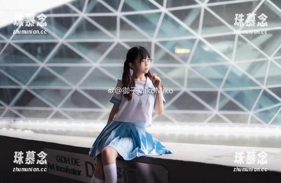 皮衣精选，御子Yumiko在演绎生活的另一种可能性，哇