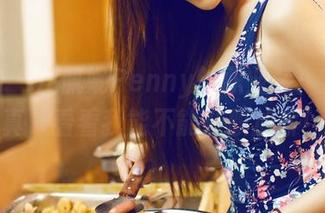 推女神 - 汪佩妮Penny的职业装：免费写真，看看我能不能升职加薪！