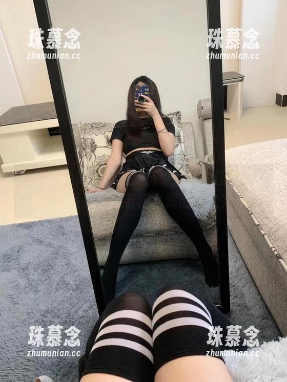 提袜少女 微密圈 - 满满都是提袜少女的原图,朋友圈系列里竟有那么深的含义?