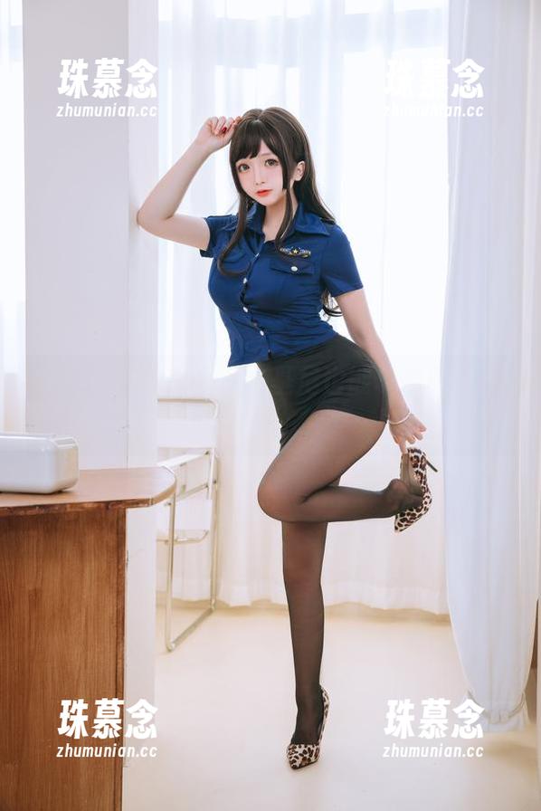 日奈娇 日奈娇约cos局,比基尼也能玩出新花样!
