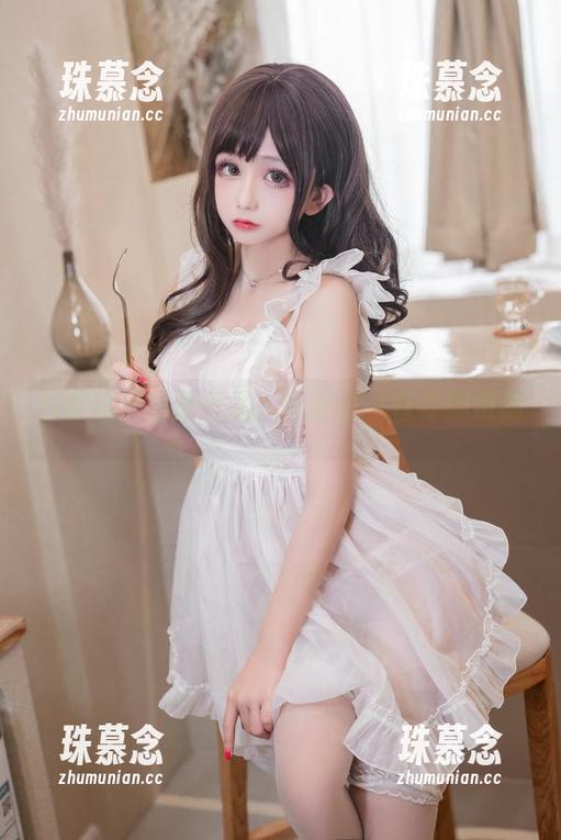 日奈娇的蕾丝作品：图库里一幕幕都烧脑。
