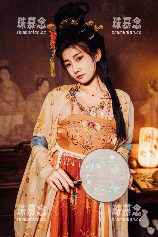 如果兔女郎也可以在线聊天，那这星澜想来杯珍珠奶茶合集该多热闹？