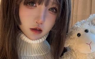 黑兽写真里的是你的阿薰呀，气质也是时而温柔，时而狂野…哦，天哪，真有趣！