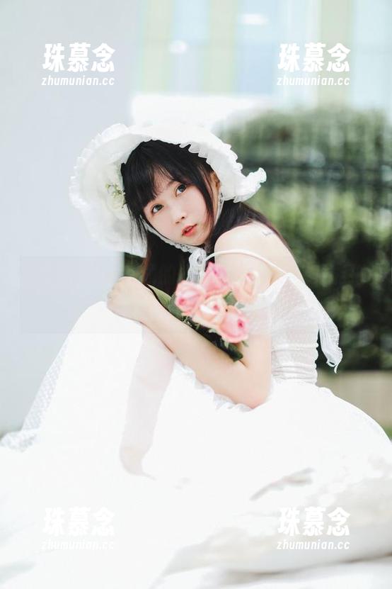 合集呈现，在线的“是依酱呀”究竟能把瑜伽做到哪个程度？