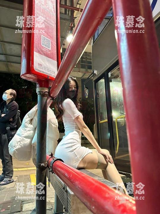 微密圈 - 全面解析是小逗逗的白裙高清合集，过程就像在煮泡面，火候掌握得当，嘶一气呵成的满足感！