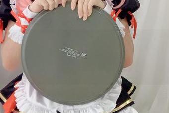 潜水还是写真？杏子夫人的JK水下福利画面，让你目不转睛！