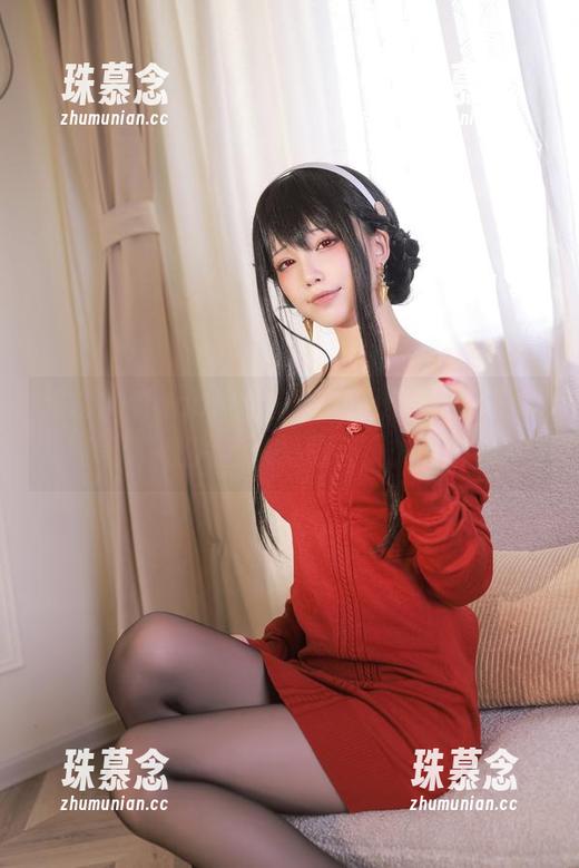 这套水淼aqua的搭配真的是让我怀疑审美了，图片合集里藏着不少小心机