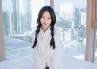 手握清水由乃的教室合集，壁纸中流露出的青涩难道只我能懂？