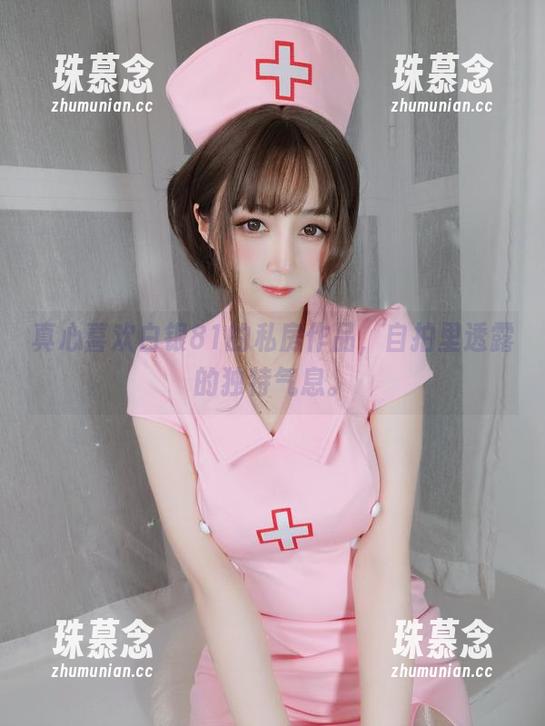 白银81 真心喜欢白银81的私房作品,自拍里透露的独特气息。
