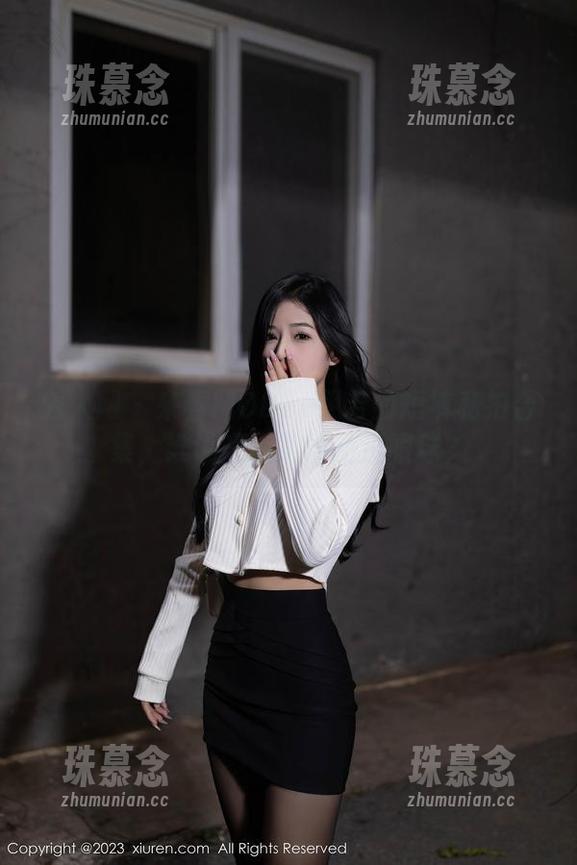 秀人网-MODEL伊若 秀人网 - 来看MODEL伊若的短裤私拍合集,谁说短裤不能挑逗眼球?
