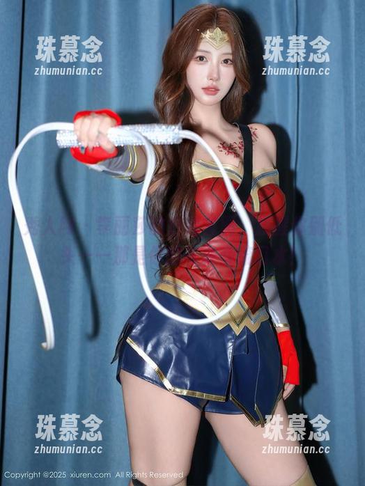 秀人网 - 李丽莎的白裙套图，提醒你别低头——那是你的米粉在流口水！
