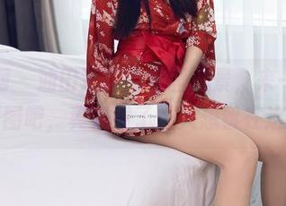 秀人网 - 油田溪溪的校园风景，来一张全套原图吧，真是看了让人想留在这儿！
