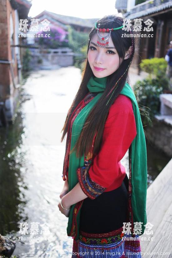 美媛馆-许诺sabrina 美媛馆 - 小心,这双高跟鞋有毒!许诺sabrina全套原图如影随形。