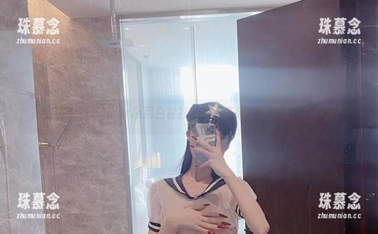 脸红Dearie 微密圈 - 脸红Dearie用白衬衫说的不只是美图,哦,真有趣!