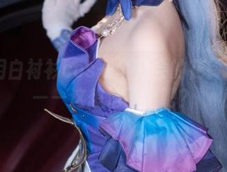 我想用白衬衫cos一个开会的花铃Hana——这想法不错吧？