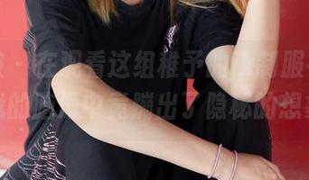 袜啵啵 - 在观看这组稚予的jk制服花絮时，我的脑海中竟蹦出了隐秘的想象。