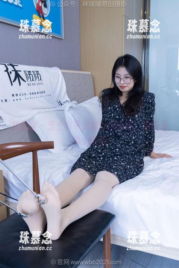 袜啵啵-芝士 袜啵啵 - 芝士与平底鞋的绊脚石,美图里的小插曲