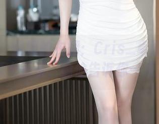 语画界 - 空姐的衣橱：Cris_卓娅祺私拍资源大解析，偷偷告诉你一点点...